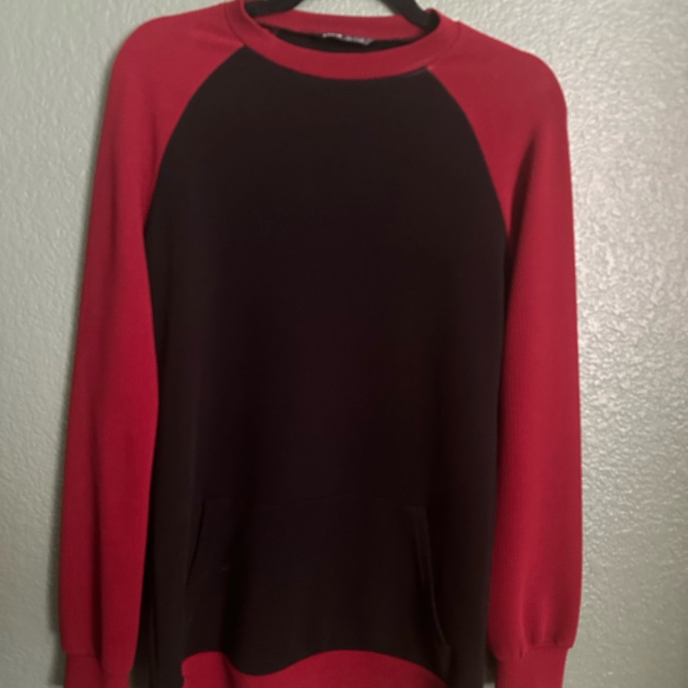 SHEIN Red and Black Raglan Top